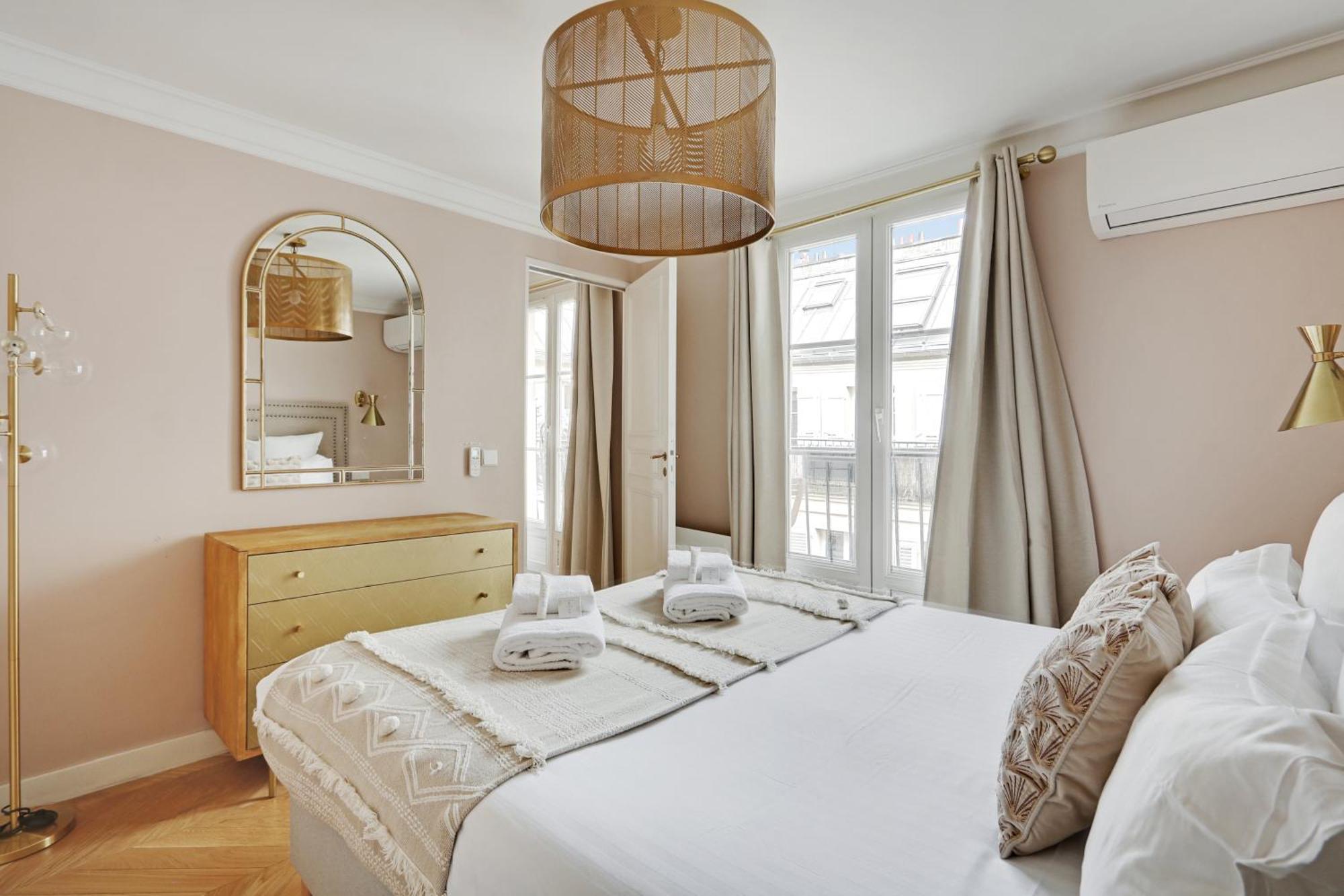Pick A Flat'S Apartments In Opera Saint Lazarre - Rue De L'Isly Paris Exterior foto